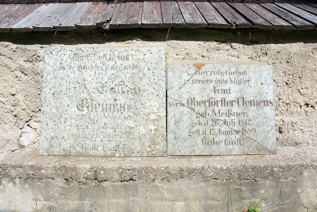 Kirche Pfaffroda - Grabplatten Oberförster Clemens